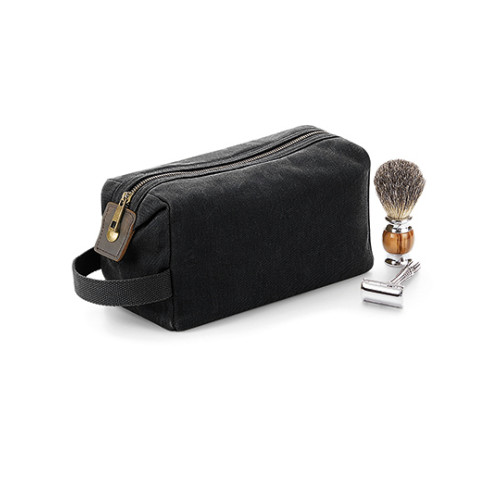 QD651 HERITAGE WAXED CANVAS WASH BAG